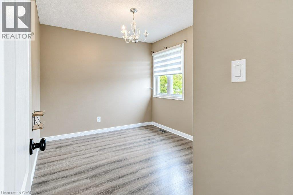 1651 Crimson Crescent Property Photo 16
