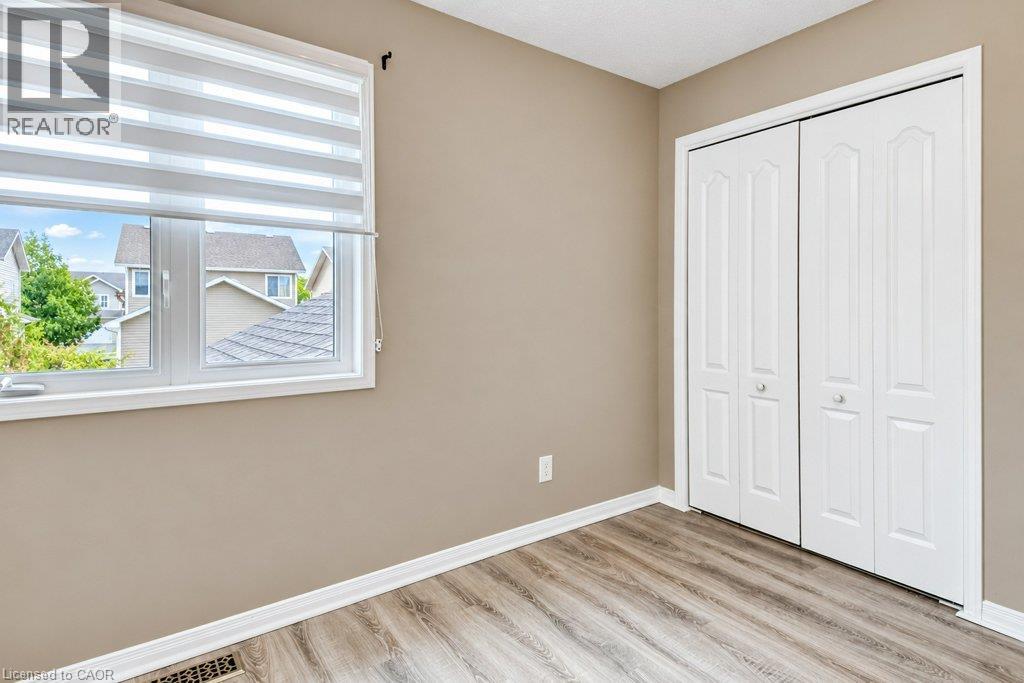 1651 Crimson Crescent Property Photo 20