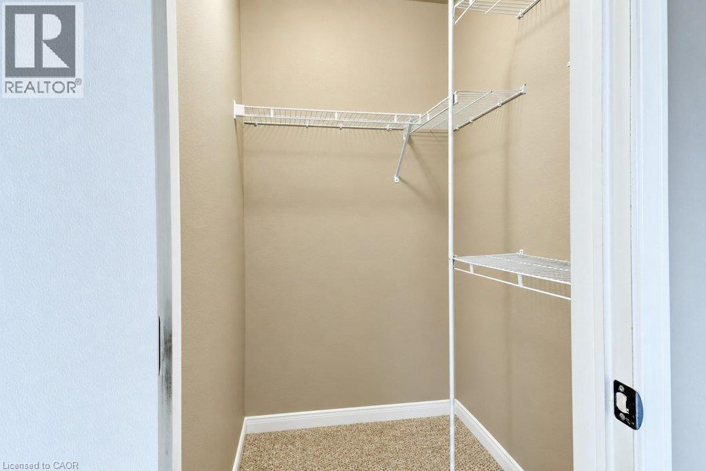 1651 Crimson Crescent Property Photo 22