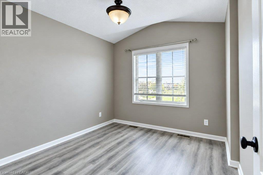 1651 Crimson Crescent Property Photo 27