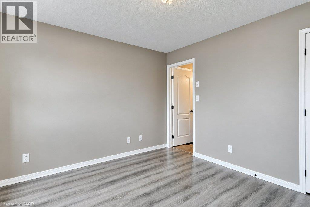 1651 Crimson Crescent Property Photo 28