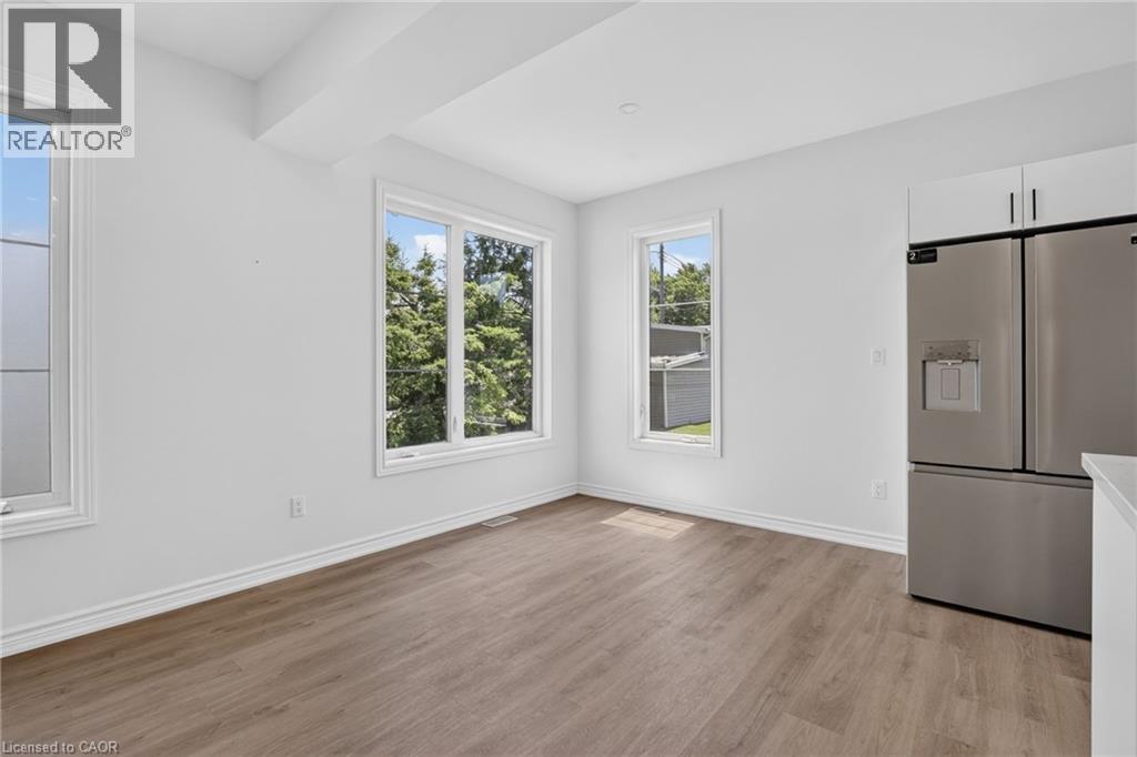 203 Park Street Property Photo 12