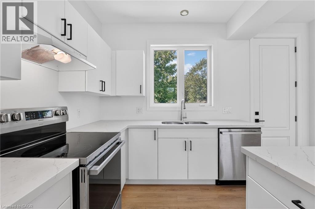 203 Park Street Property Photo 17