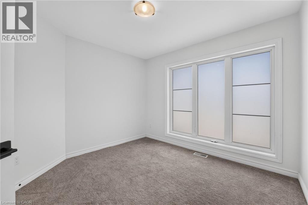 203 Park Street Property Photo 32