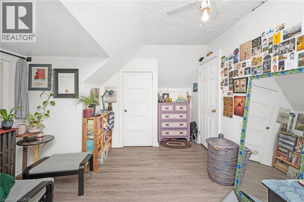 117 Fairleigh Avenue S Property Photo 29