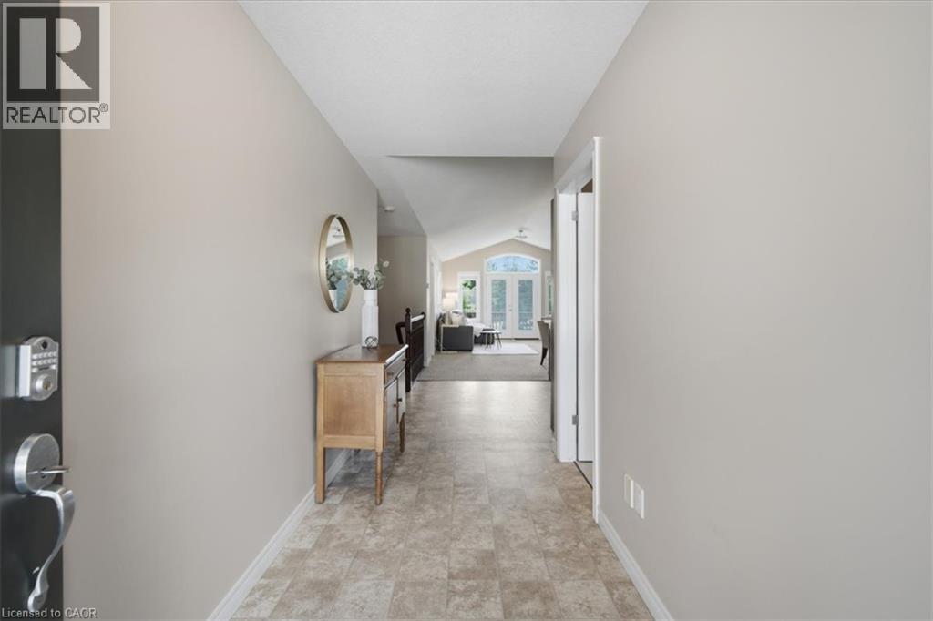 6 Sunnydale Court Property Photo 6