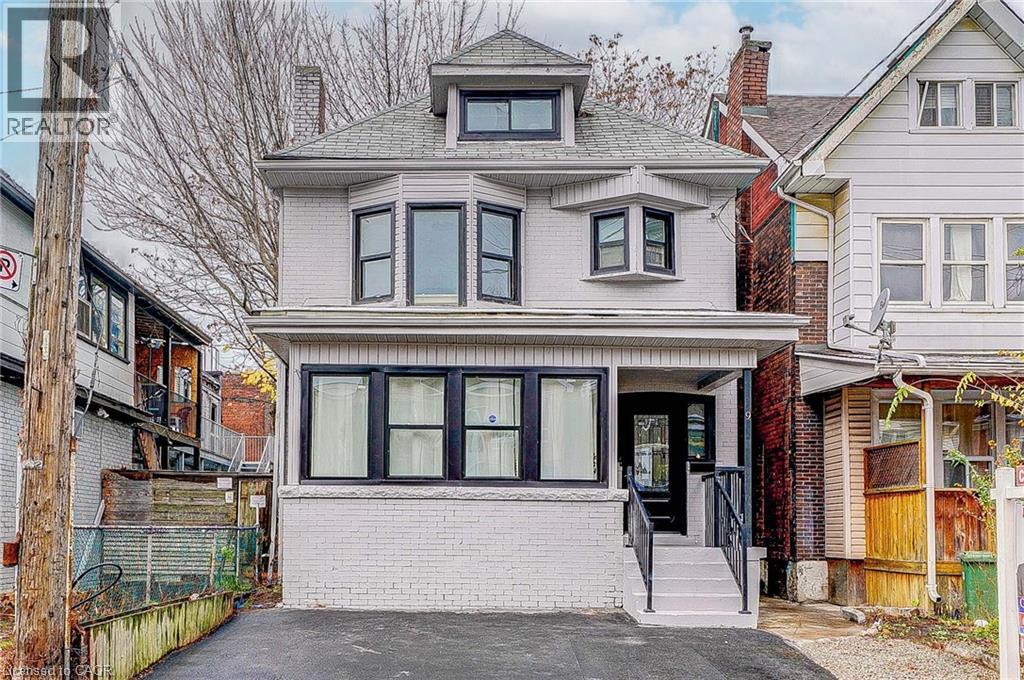 9 Gibson Avenue Property Photo 1