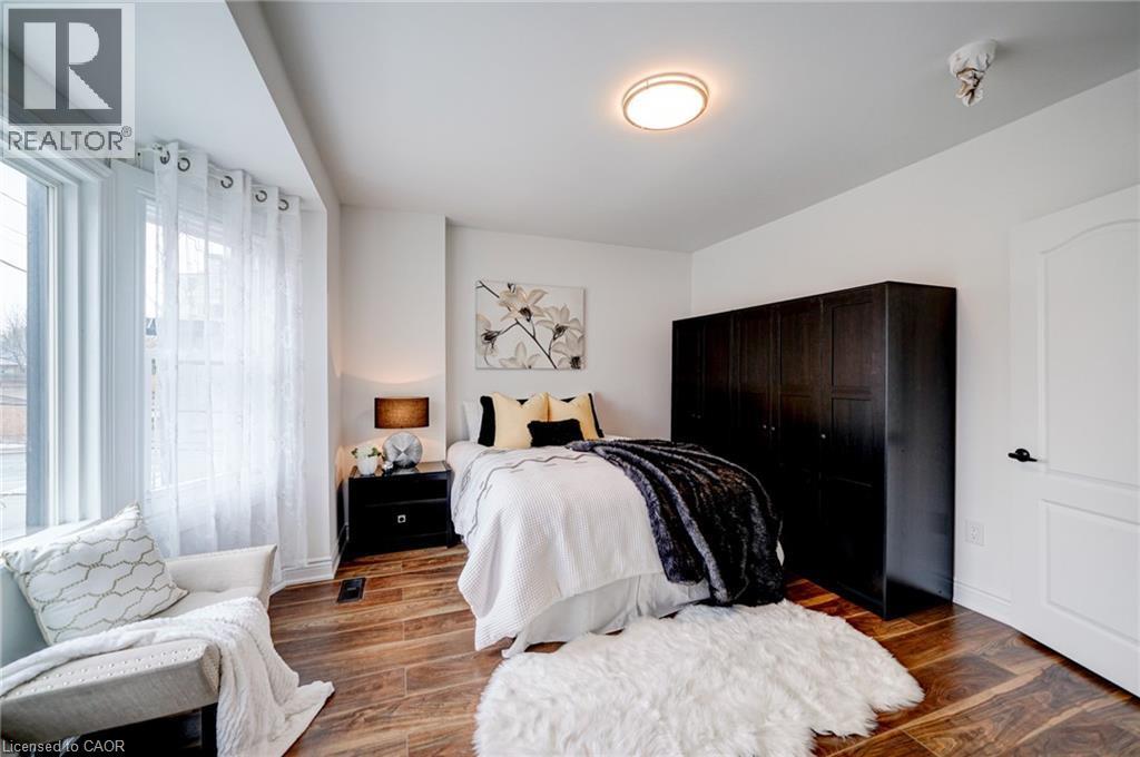 9 Gibson Avenue Property Photo 16