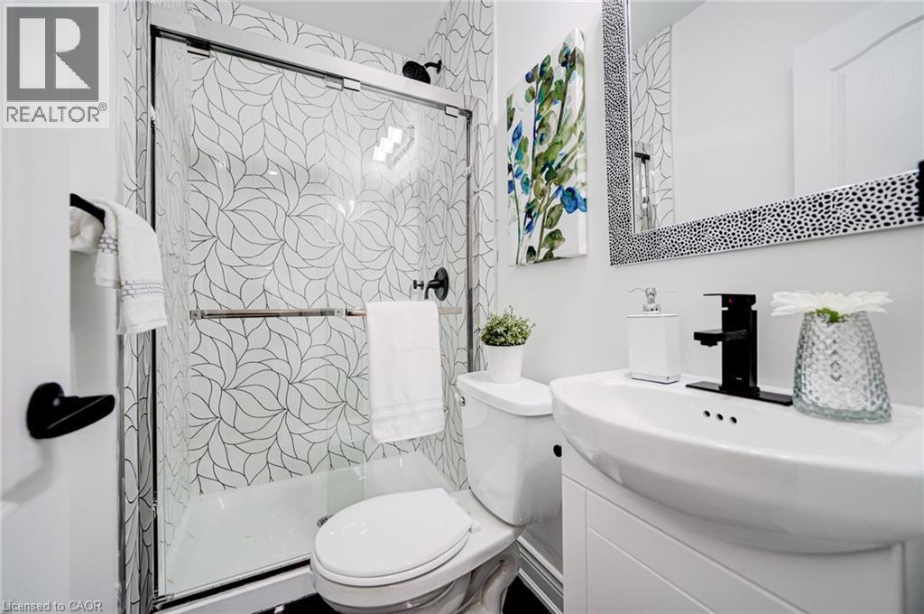 9 Gibson Avenue Property Photo 18