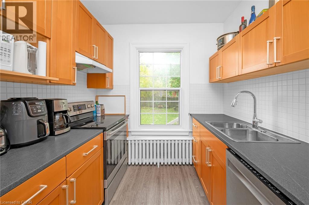 117 Fairleigh Avenue S Property Photo 13