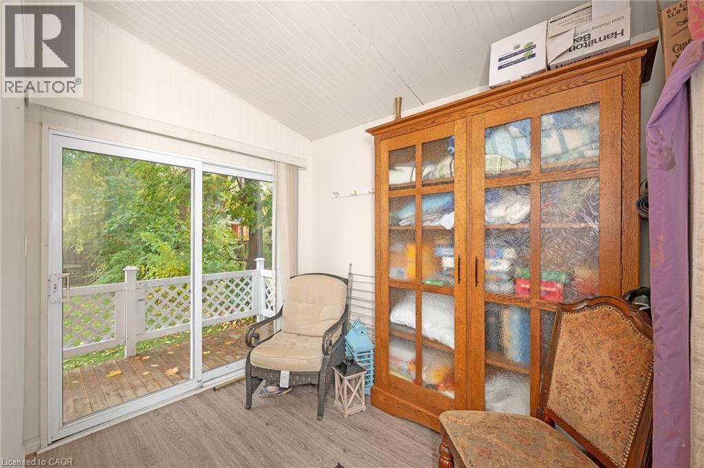 117 Fairleigh Avenue S Property Photo 15