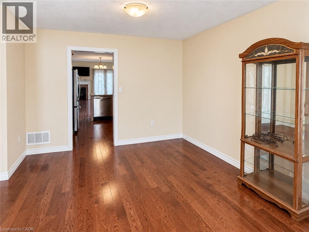 81 Bellagio Avenue Property Photo 7