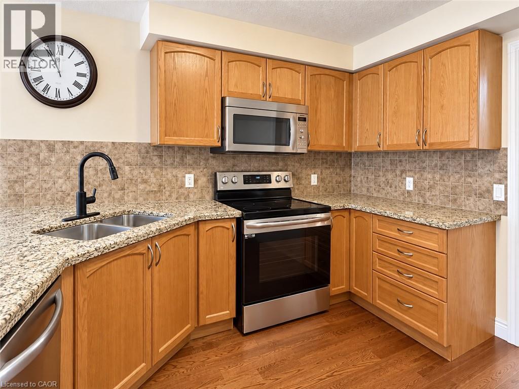 81 Bellagio Avenue Property Photo 17
