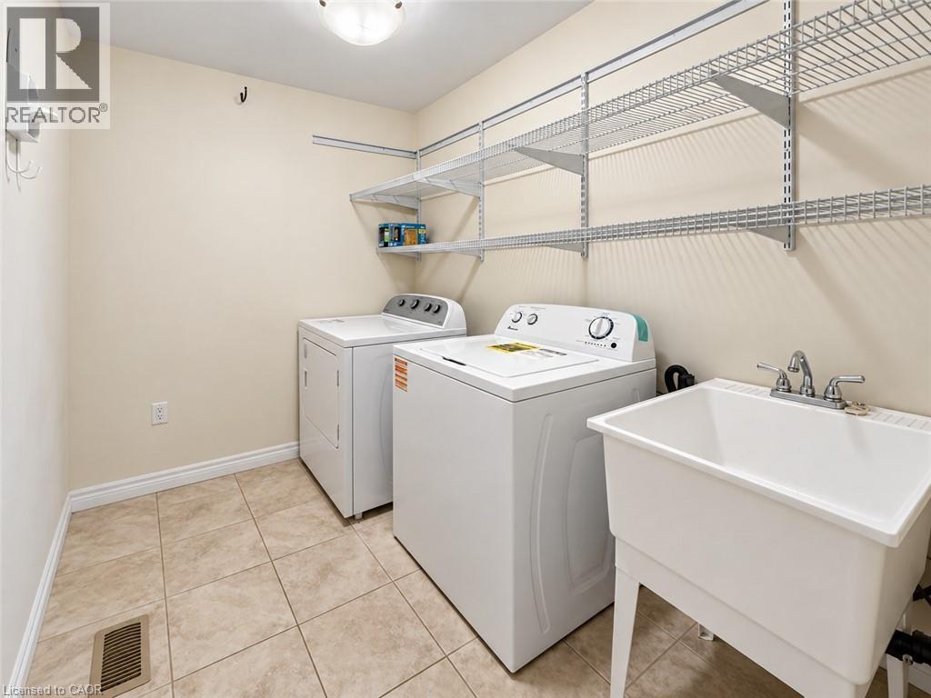 81 Bellagio Avenue Property Photo 22