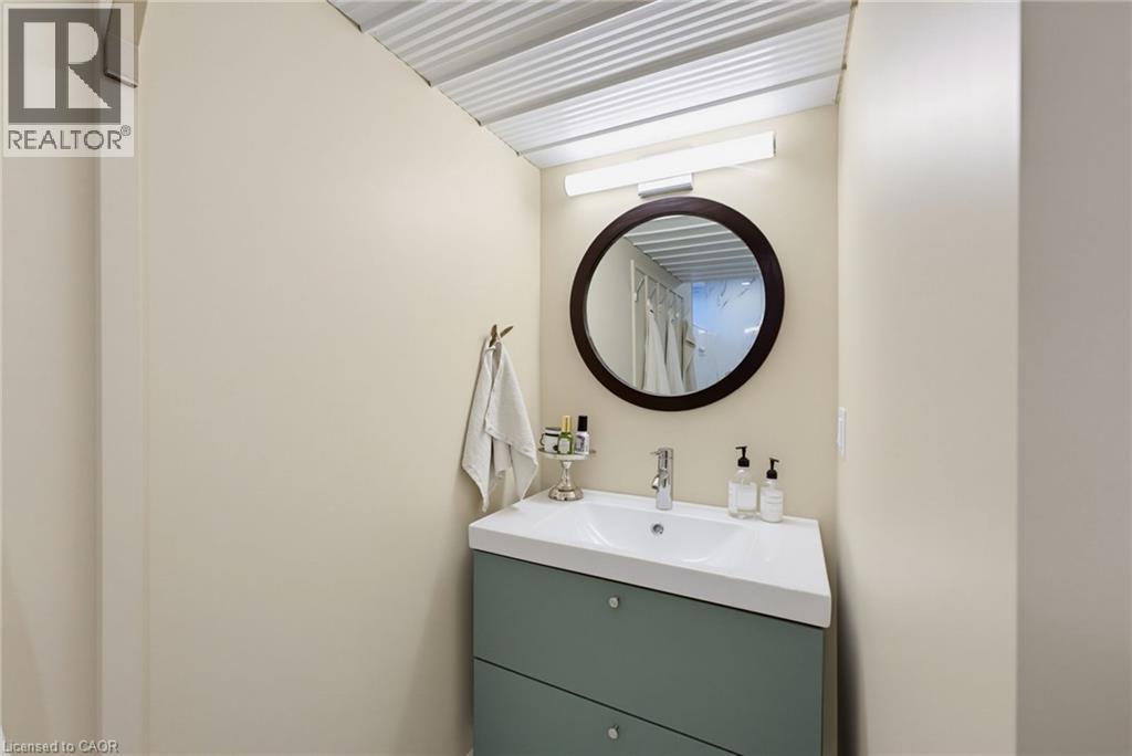 33 Jackson Crescent Property Photo 40