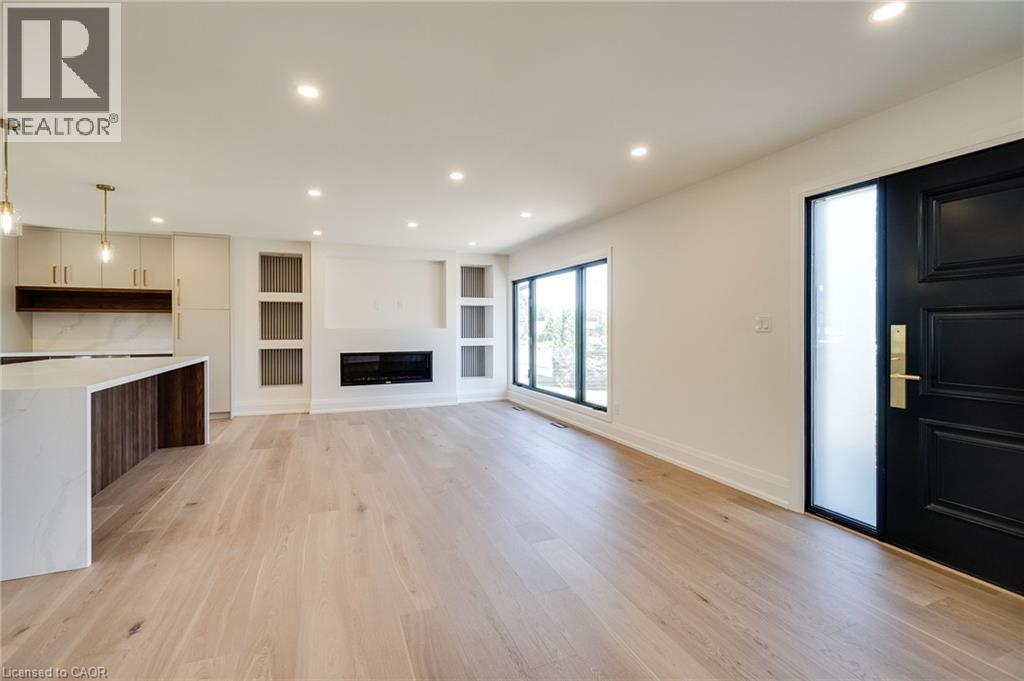 24 Royce Avenue Property Photo 6