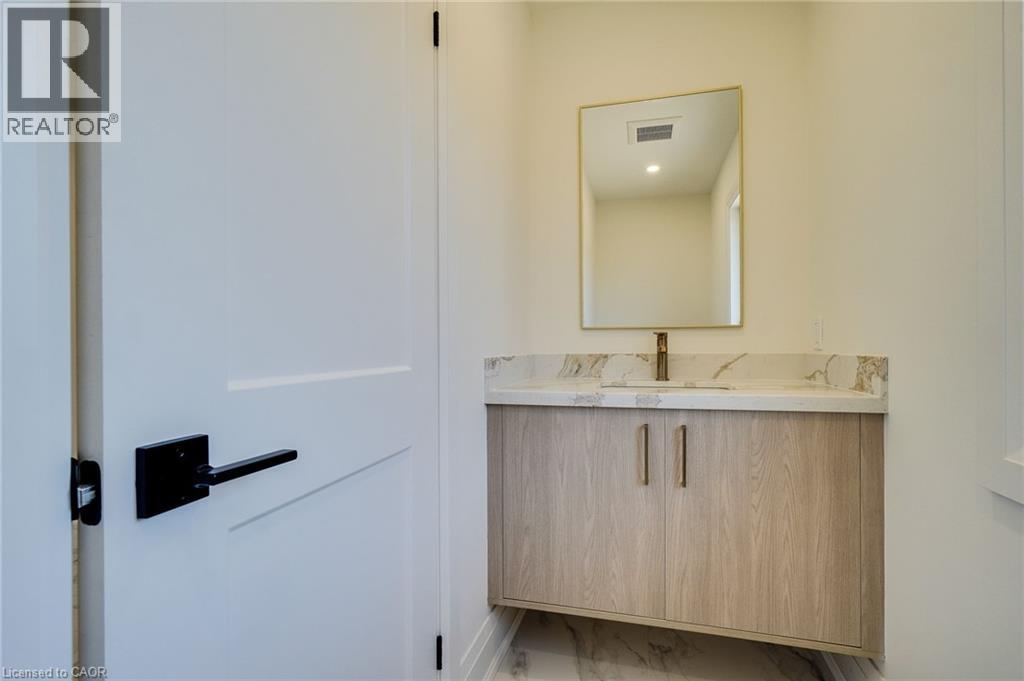 24 Royce Avenue Property Photo 26