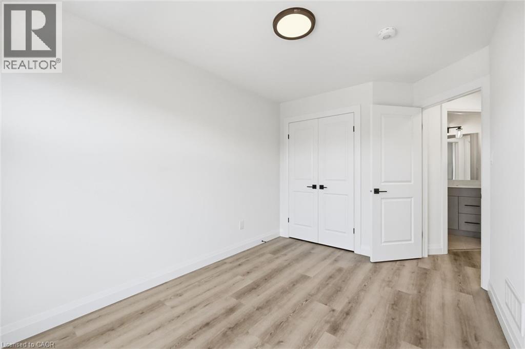 48 Melbourne Street Property Photo 36