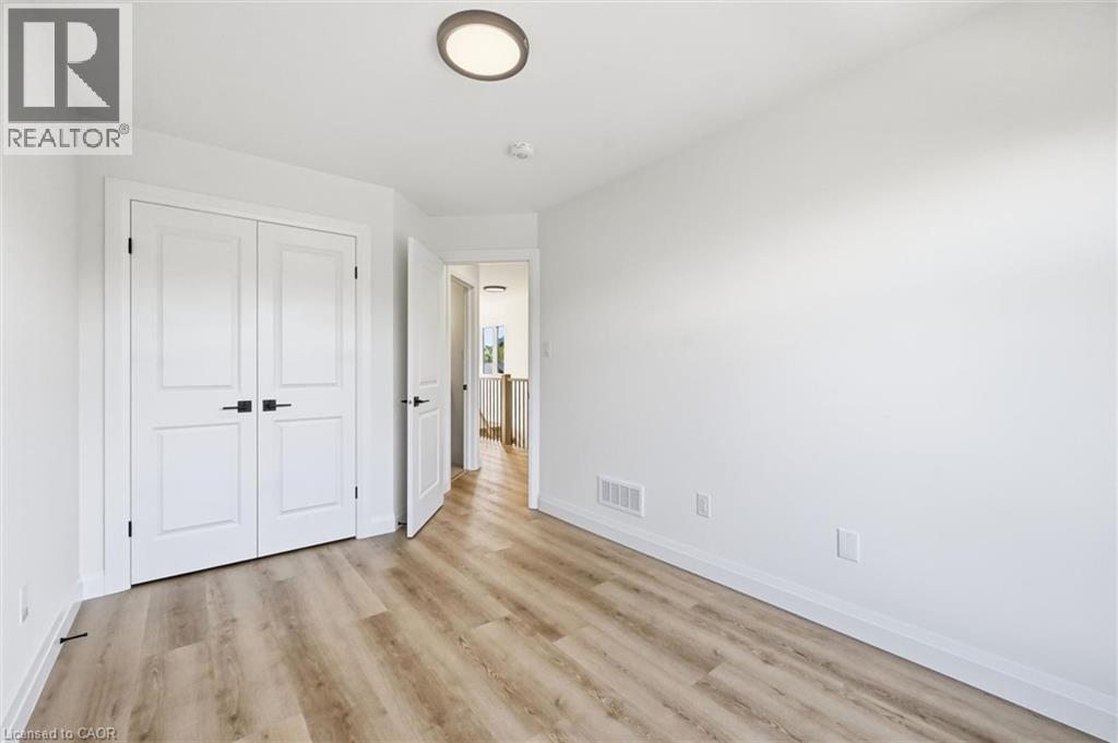 48 Melbourne Street Property Photo 37
