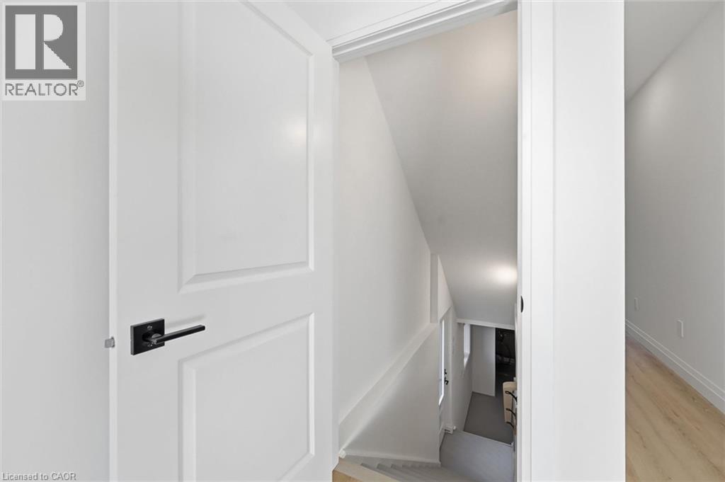 48 Melbourne Street Property Photo 40