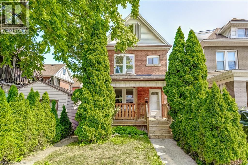 11 Elm Street Property Photo 1