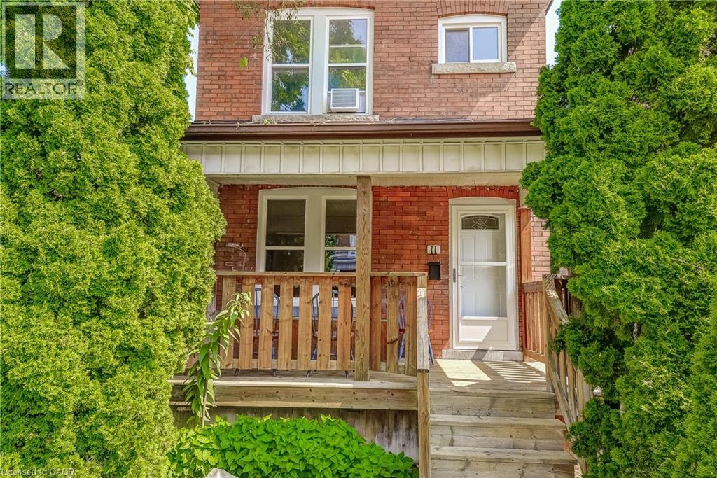 11 Elm Street Property Photo 2