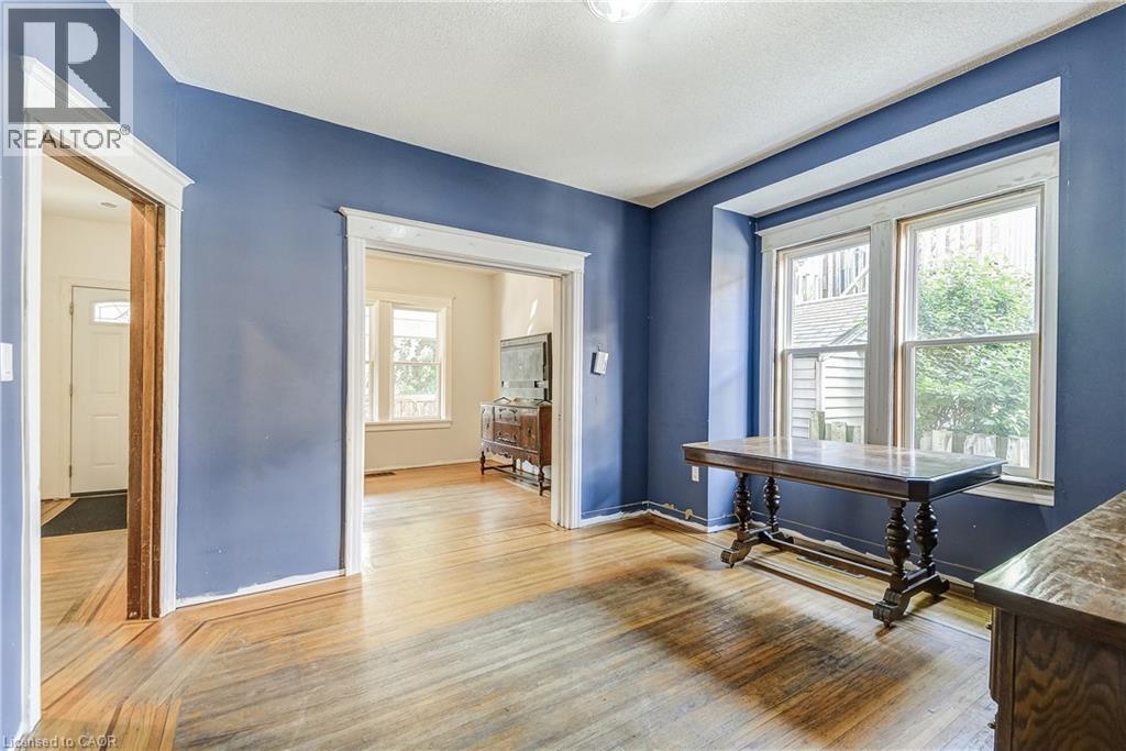 11 Elm Street Property Photo 11