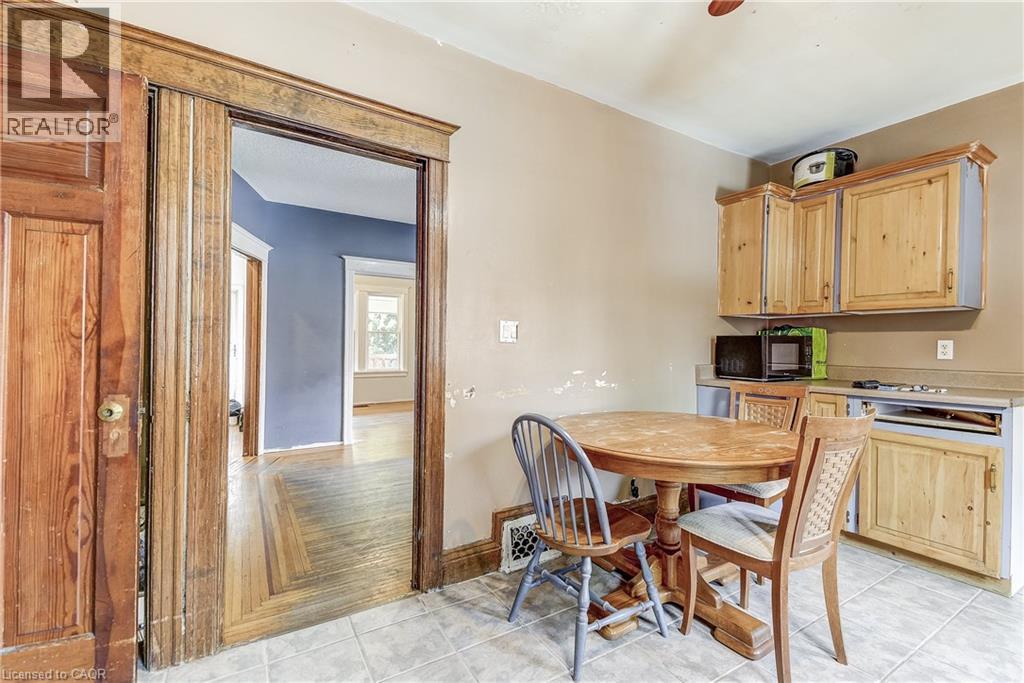 11 Elm Street Property Photo 16