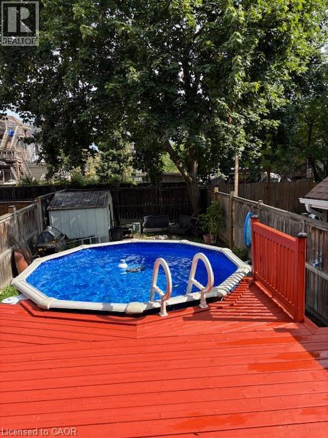11 Elm Street Property Photo 33