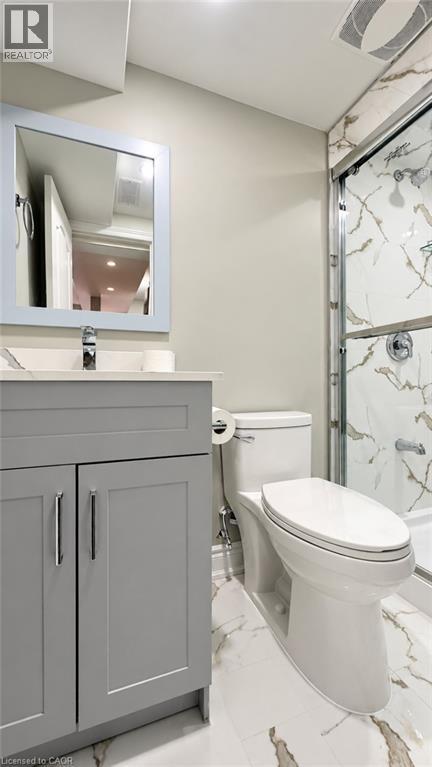 76 Appalachian Crescent Unit# Upper Property Photo 18