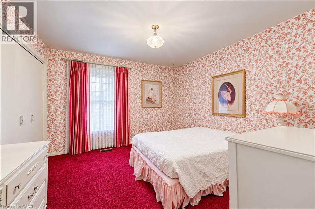 8 Granbridge Drive Property Photo 16