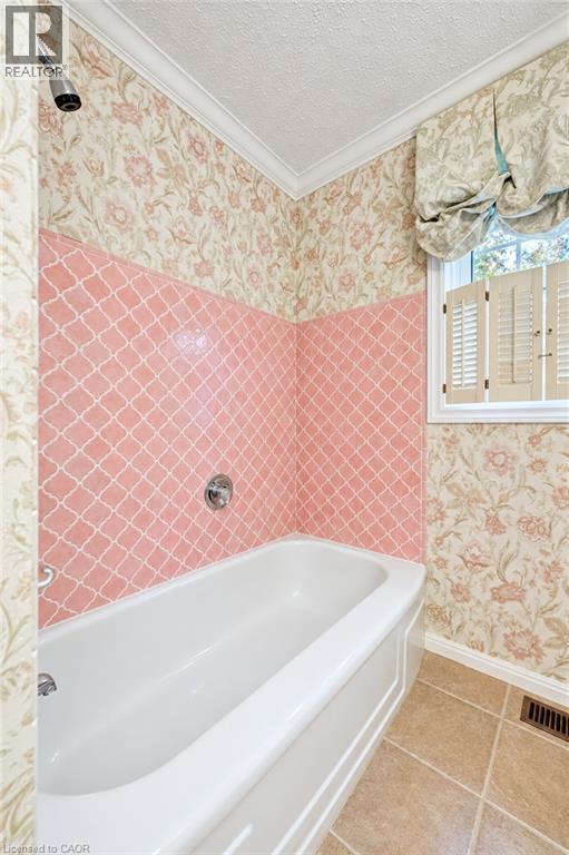 8 Granbridge Drive Property Photo 19