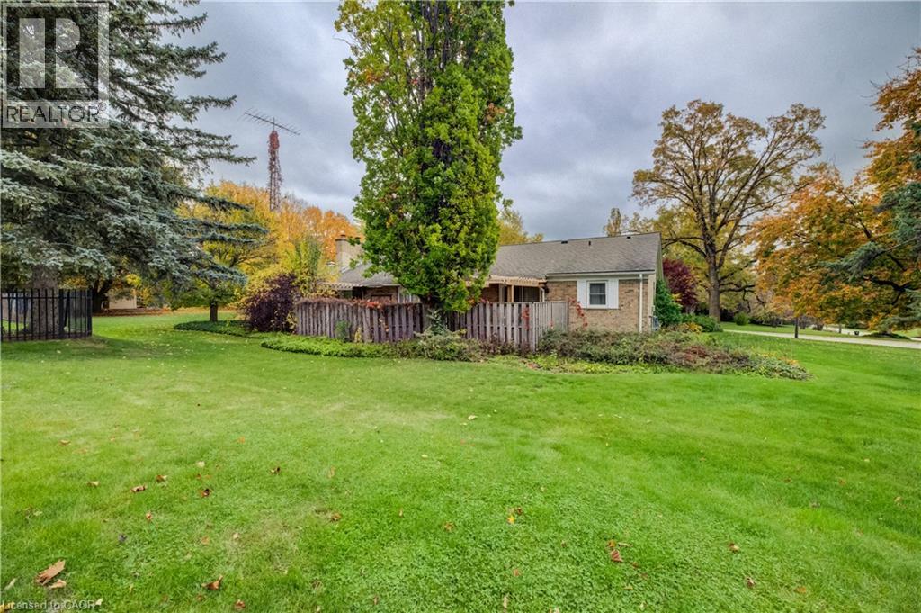 8 Granbridge Drive Property Photo 34