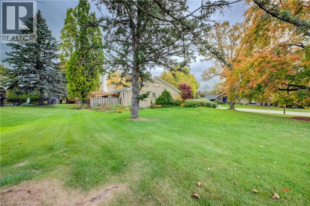 8 Granbridge Drive Property Photo 35