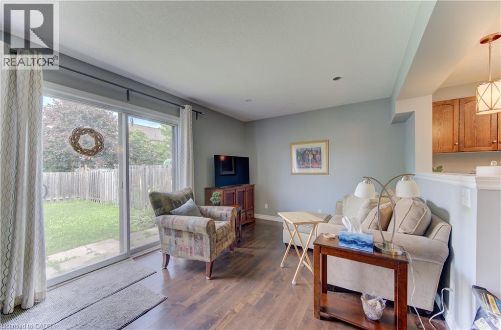6 Edwards Street Property Photo 8