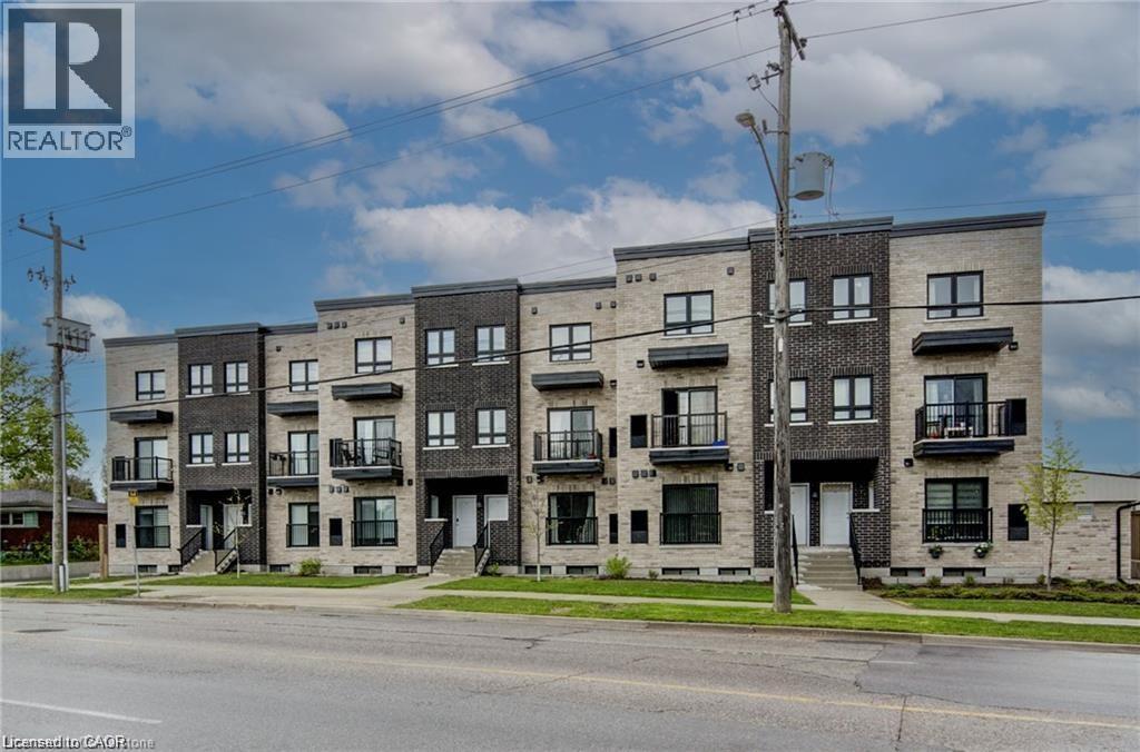 600 VICTORIA Street S Unit# 7 Property Photo 1