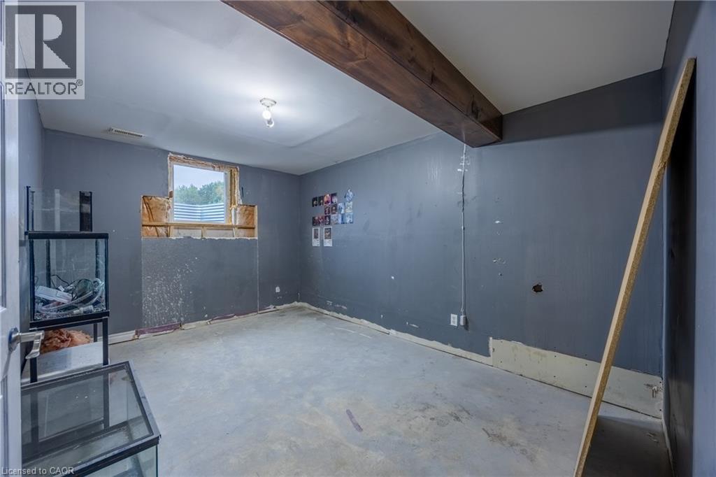 650 Charlotteville Rd 7 Property Photo 28