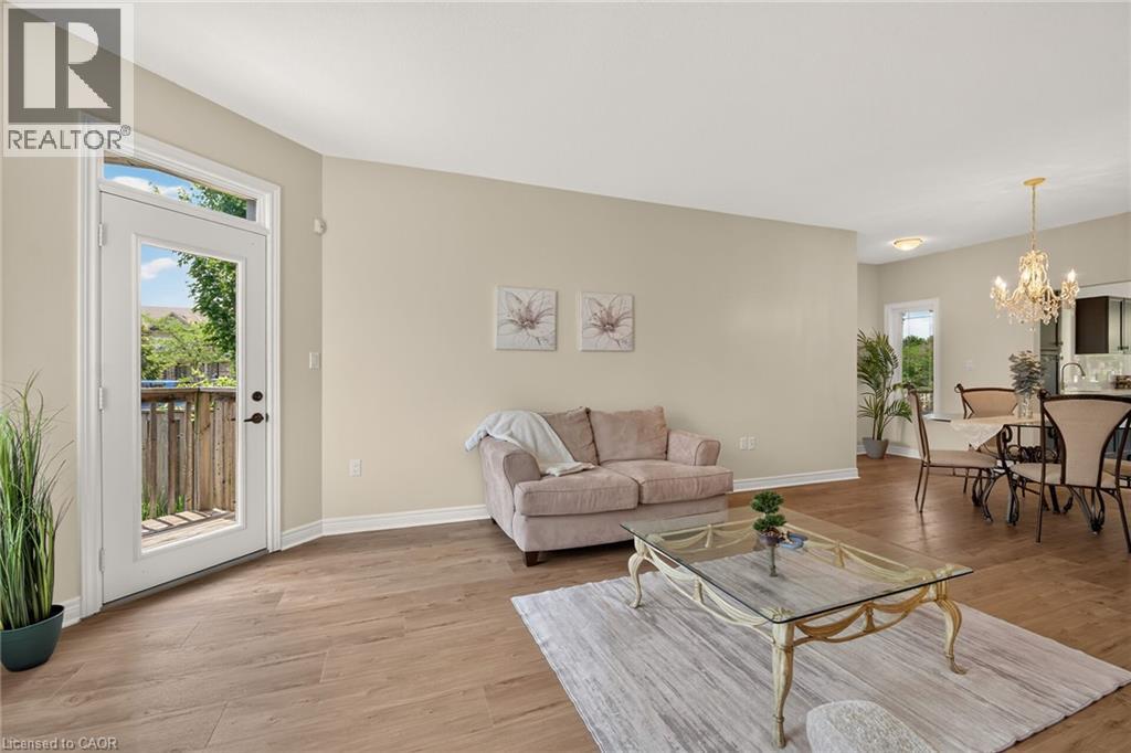 14 Ecker Lane Property Photo 19