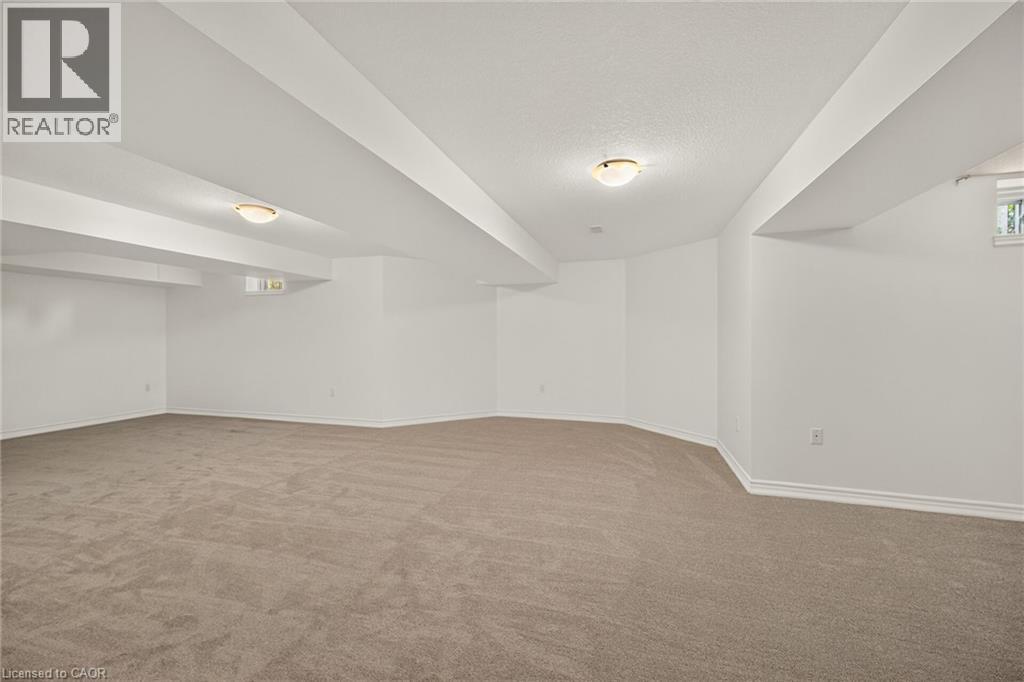14 Ecker Lane Property Photo 25