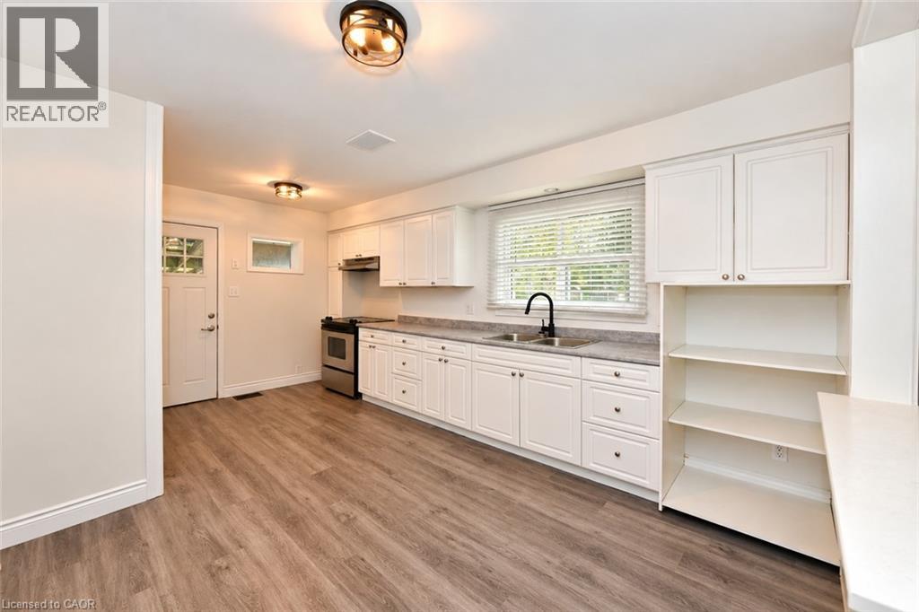 242 Chestnut Street S Property Photo 6