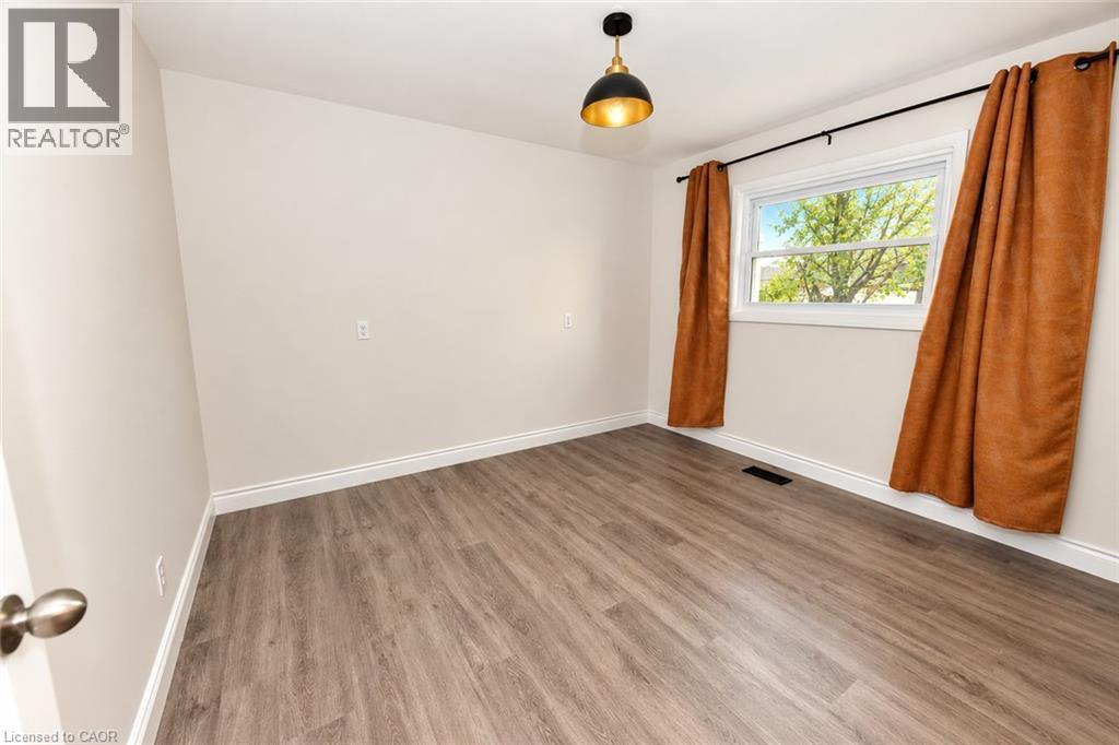 242 Chestnut Street S Property Photo 9