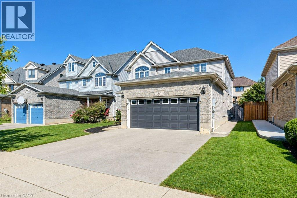 88 Decaro Crescent Property Photo 4