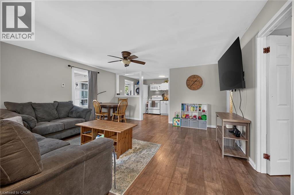 82 Division Street Property Photo 7