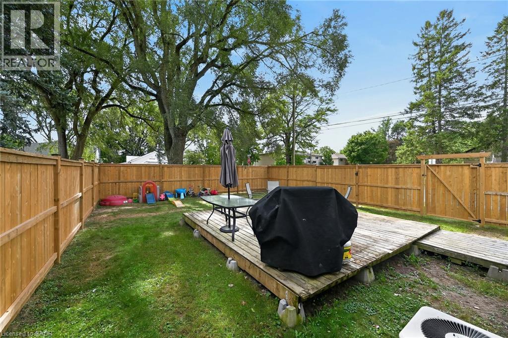 82 Division Street Property Photo 29