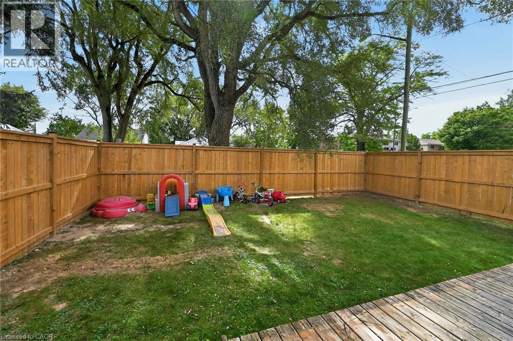 82 Division Street Property Photo 30