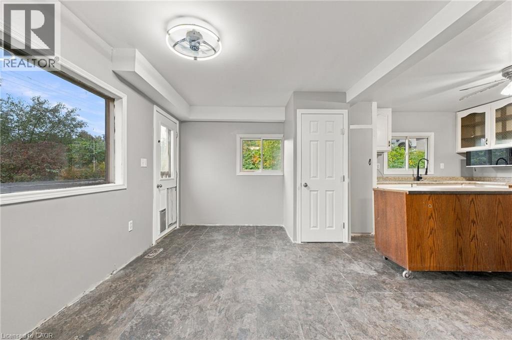 77937 London Road Property Photo 8