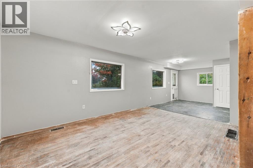 77937 London Road Property Photo 13