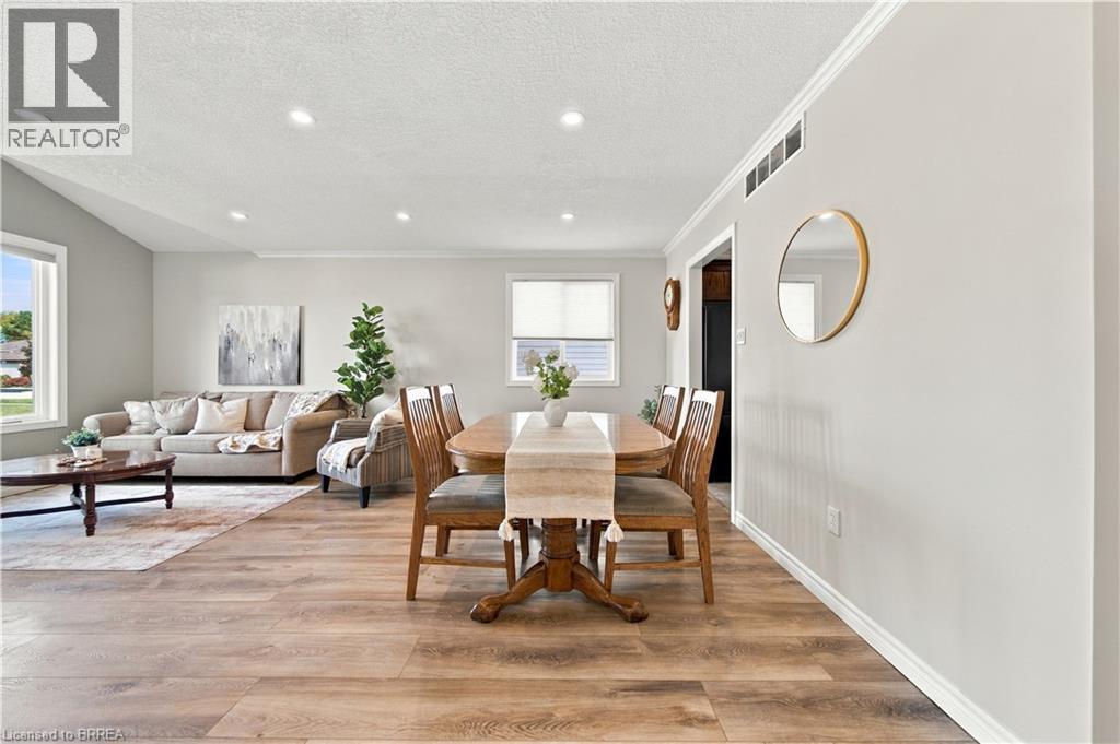 4 Macpherson Drive Property Photo 4