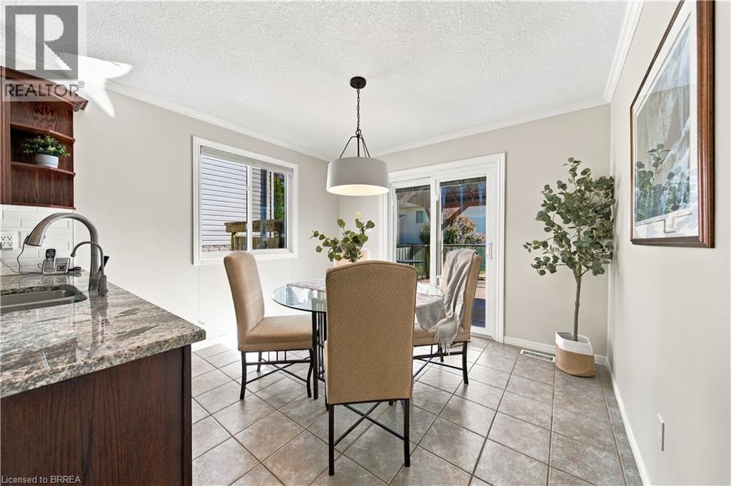 4 Macpherson Drive Property Photo 13