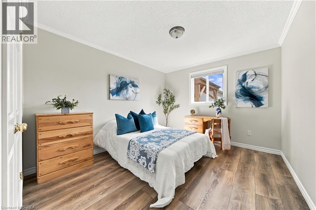 4 Macpherson Drive Property Photo 15